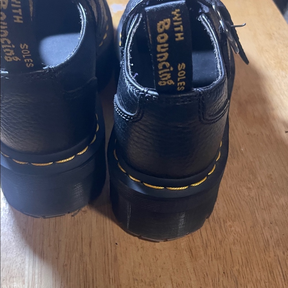 Dr. Martens Black women  Shoes - Picture 4 of 5
